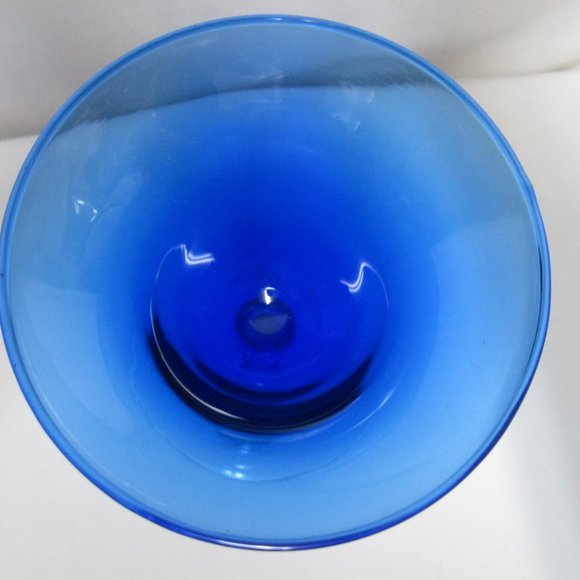 Cobalt Blue bell shaped tall wine spirits glass 8 inches Hand Made NEW - Picture 8 of 13